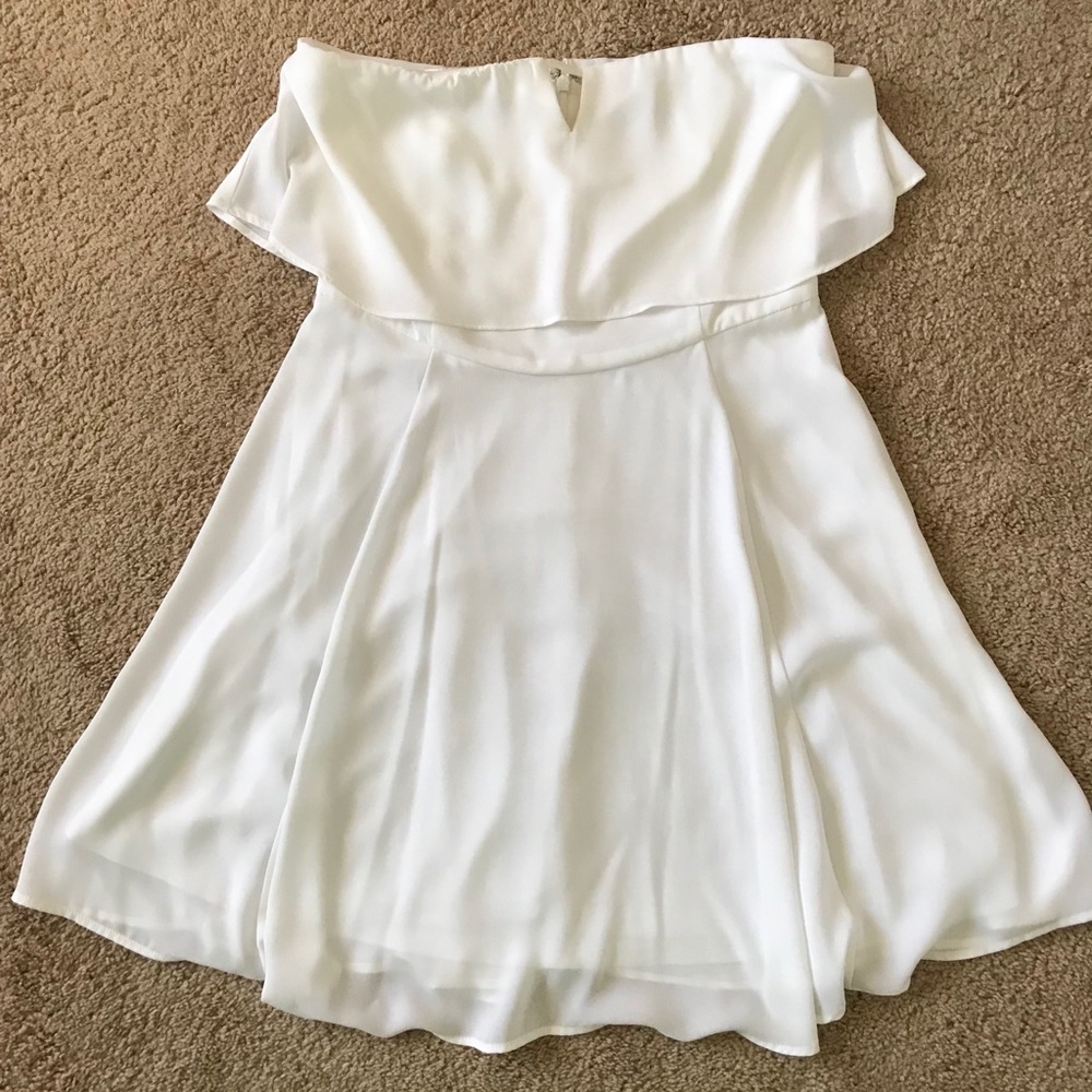 Perfect wedding occasion dress for bride